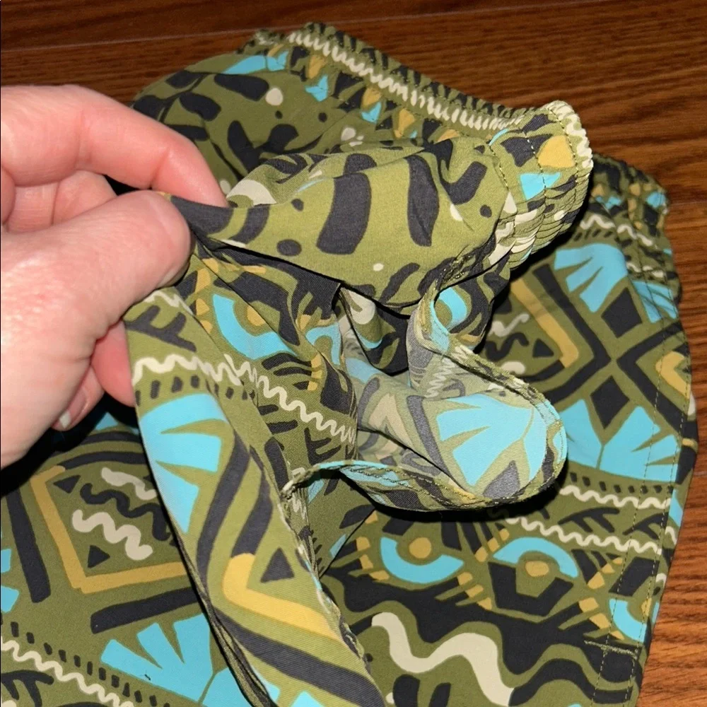 Patagonia Baggies Long 7” Swim Trunks Men Med Green Mangrove Tiki Lined Shorts - Picture 6 of 7